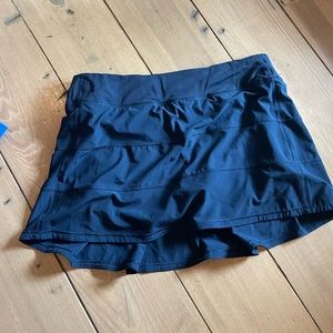 Lululemon Pace Rival mid-rise tennis skirt. Long